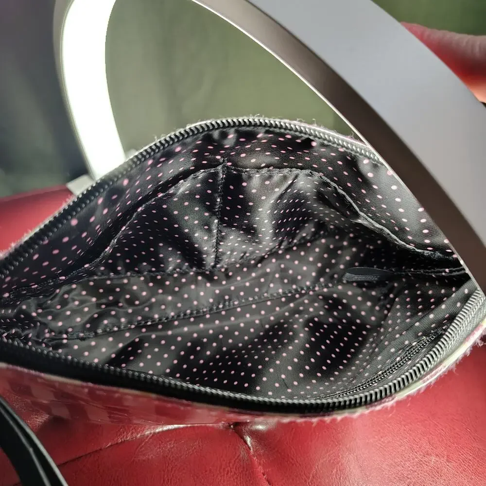 #PH17 - VICTORIA'S SECRET COSMETICS BAG - SPARKLY WHITE AND PINK GLITTER